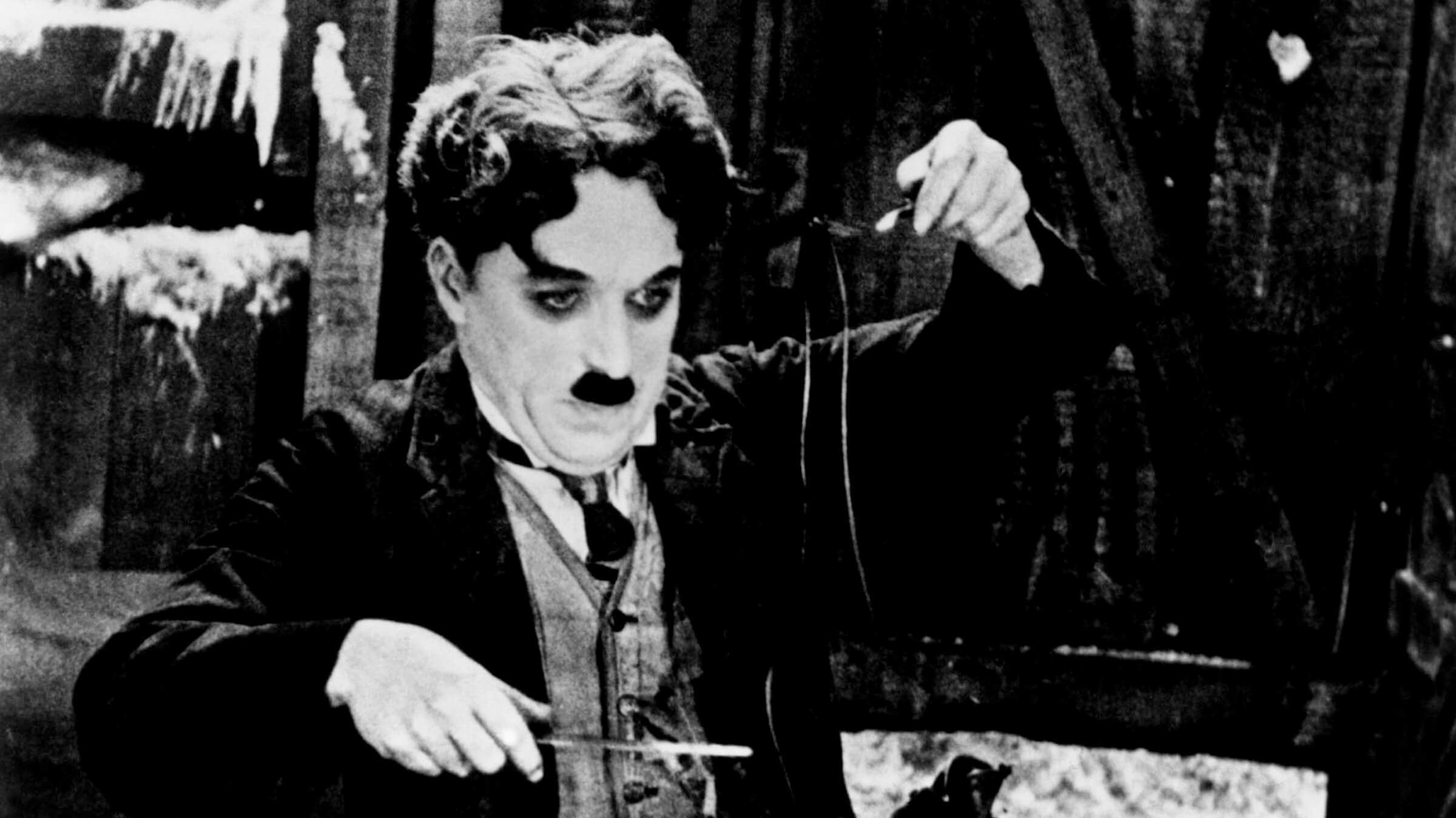 من فيلم "البحث عن الذهب" لشارلي شابلن (1925)