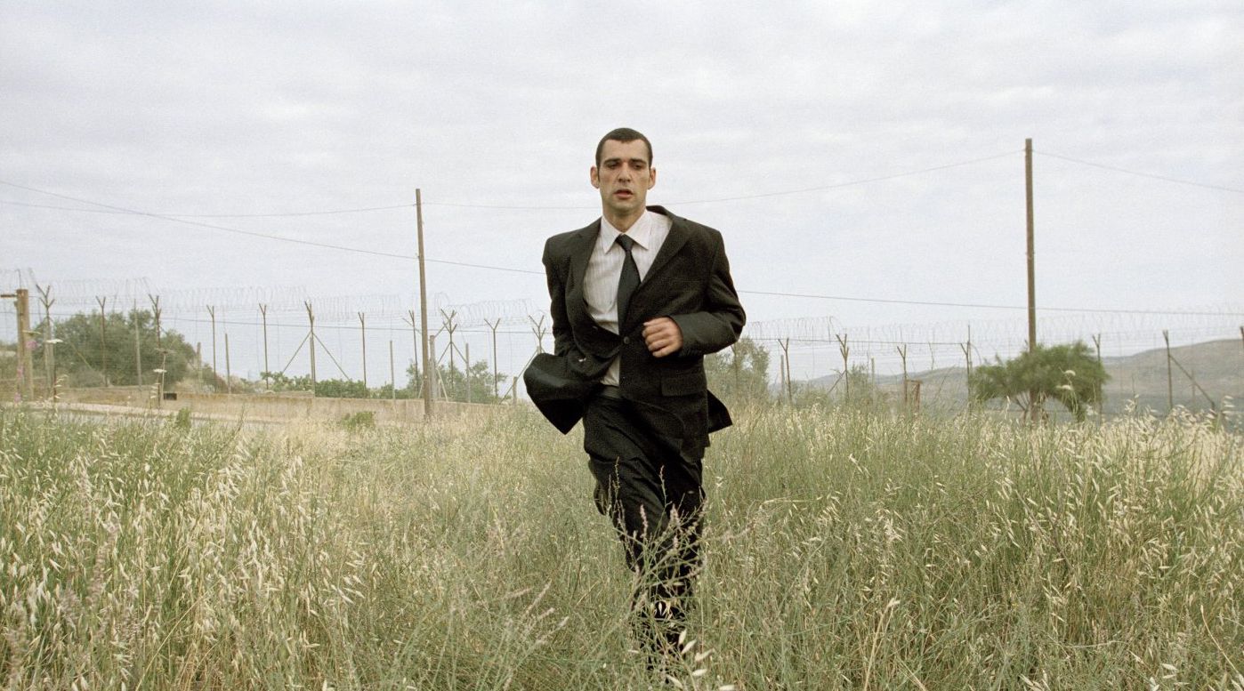 من فيلم "الجنة الآن"